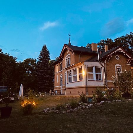 Familyandbike Villa Neupetershain ภายนอก รูปภาพ